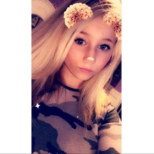 Meet your Posher, Lilly